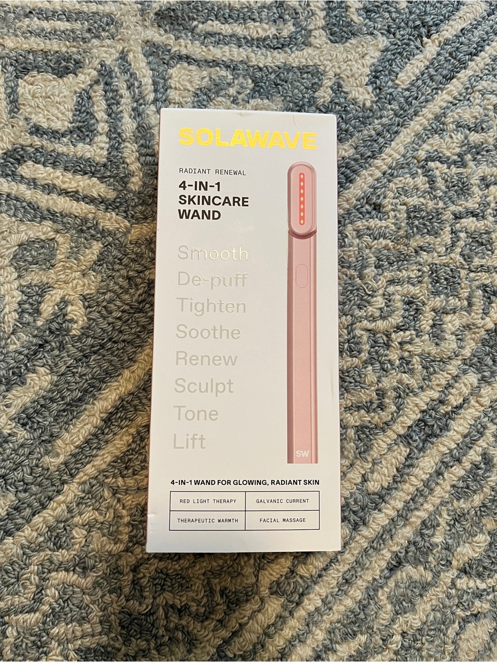 Solawave 4-in-1 Skincare Wand - Pink